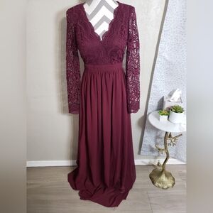 Lulu's Lace Maxi Dress Burgundy Long Sleeve V-neck Size M